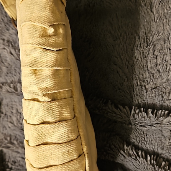 Kavu pale yellow canvas Oxford hobo style purse - Picture 3 of 8